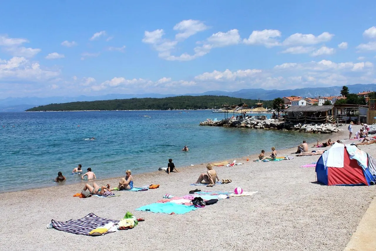 Apartment Njivice 5398A Kroatien